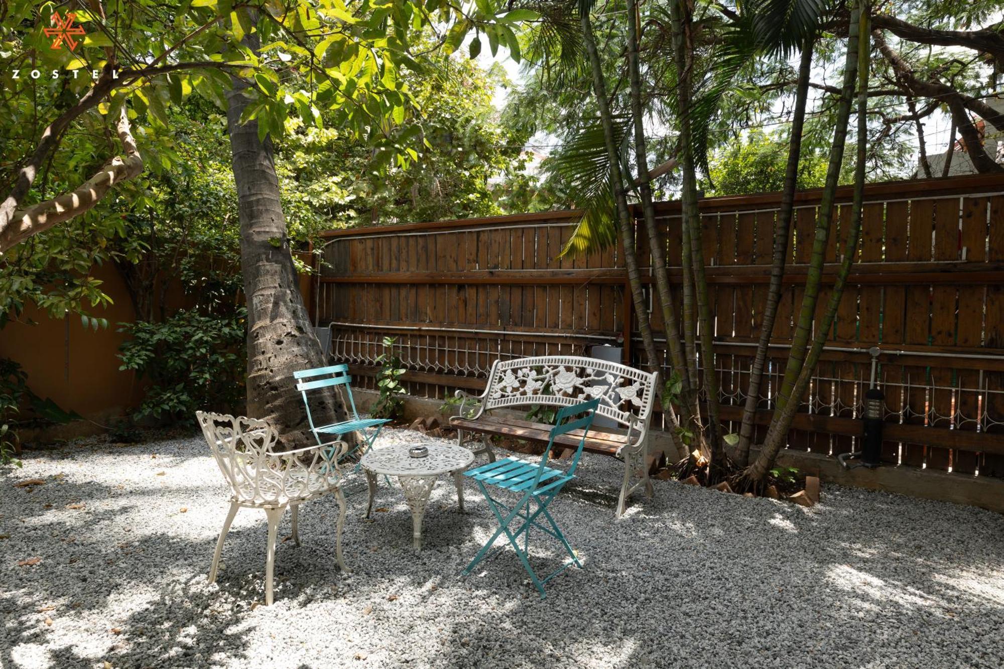 Zostel Bangalore- Indiranagar Экстерьер фото
